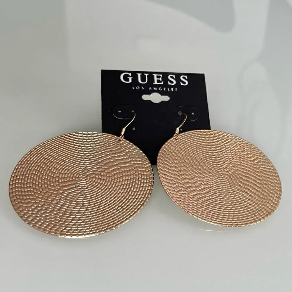 NWT Guess Disc Drop Earrings